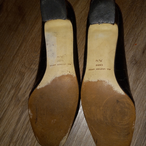 Etienne Aigner Heels - Picture 7 of 9